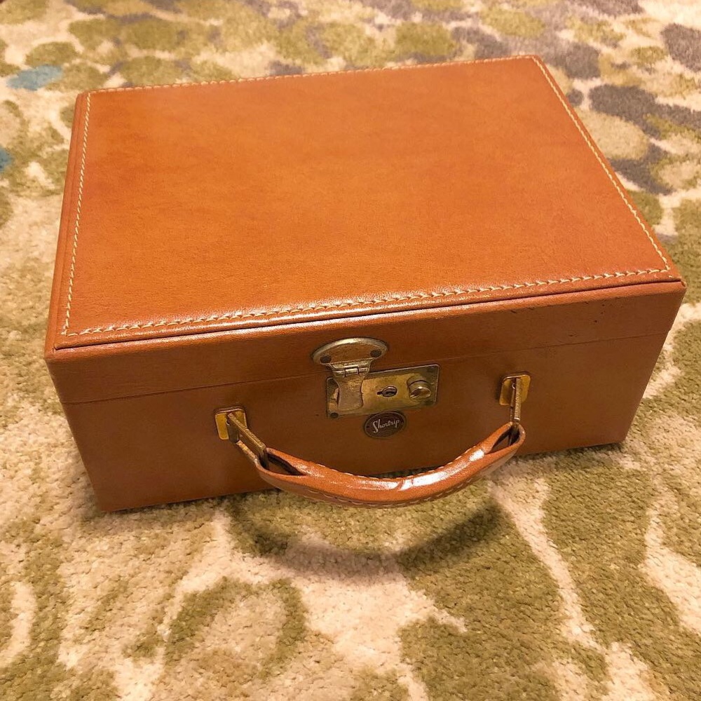 Vintage Shortrip Brown Leather Train Case
